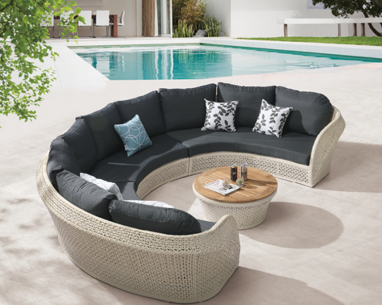 outdoor couch