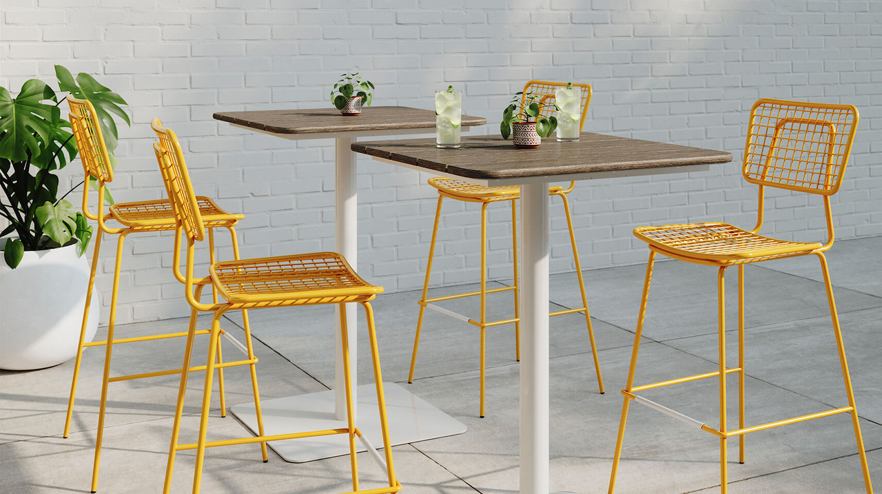 outdoor cafe table 2