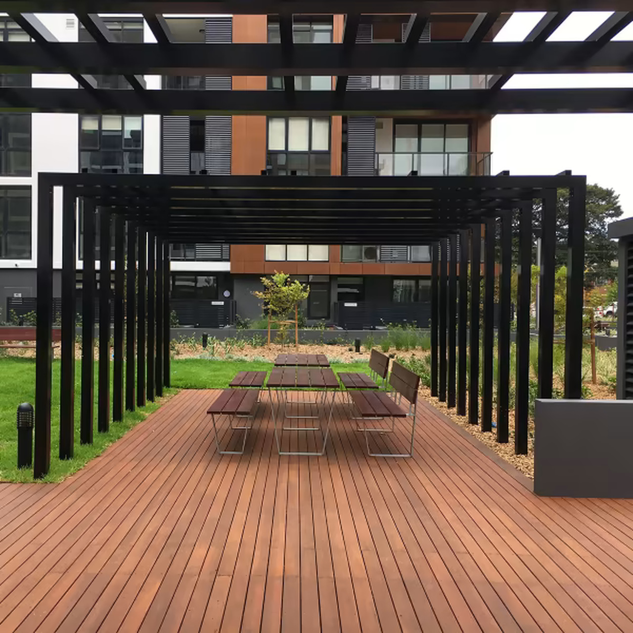 outdoor dining 2