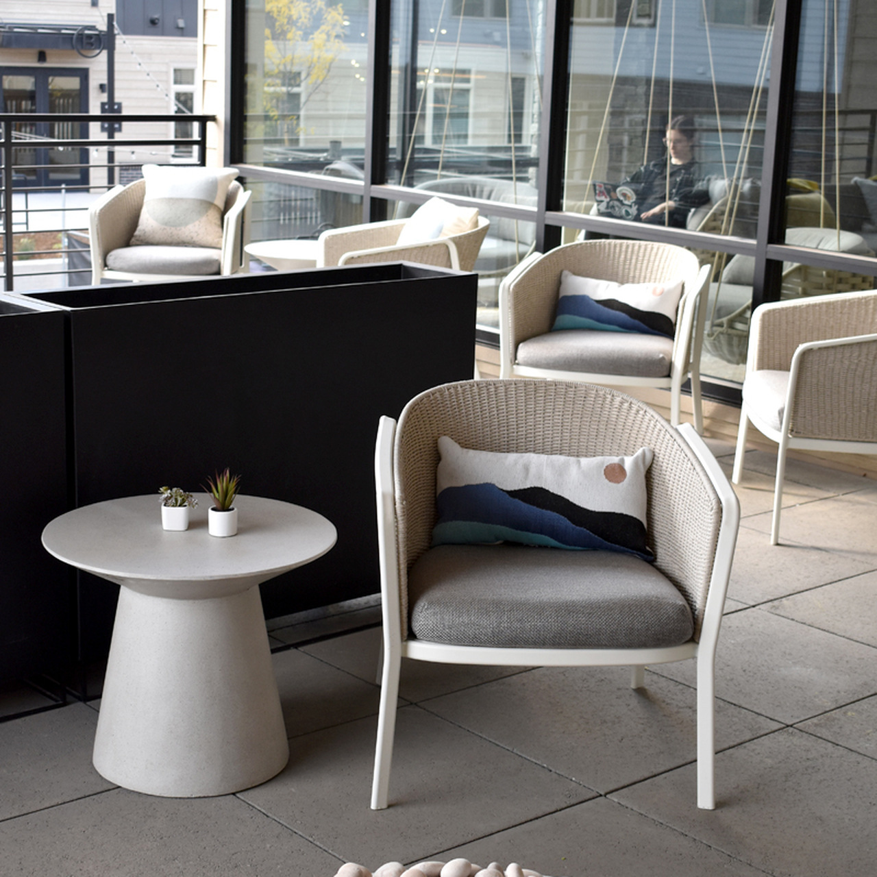 outdoor lounge 2