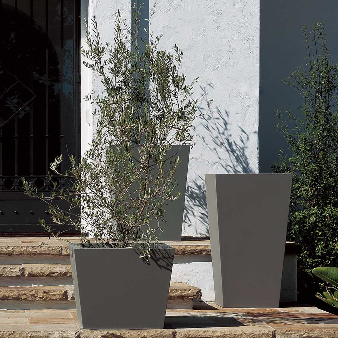 outdoor planter 3
