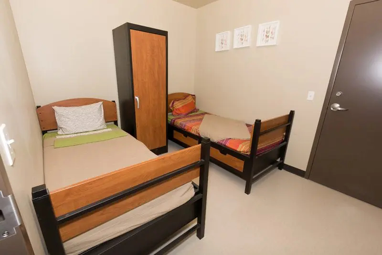 dorm furniture 5