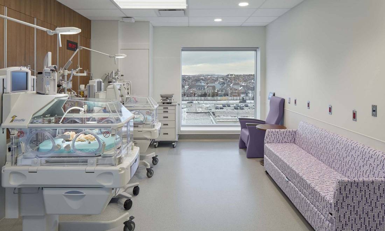 hospital room chair
