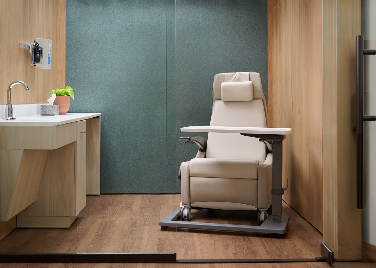 hosptial chairs 2