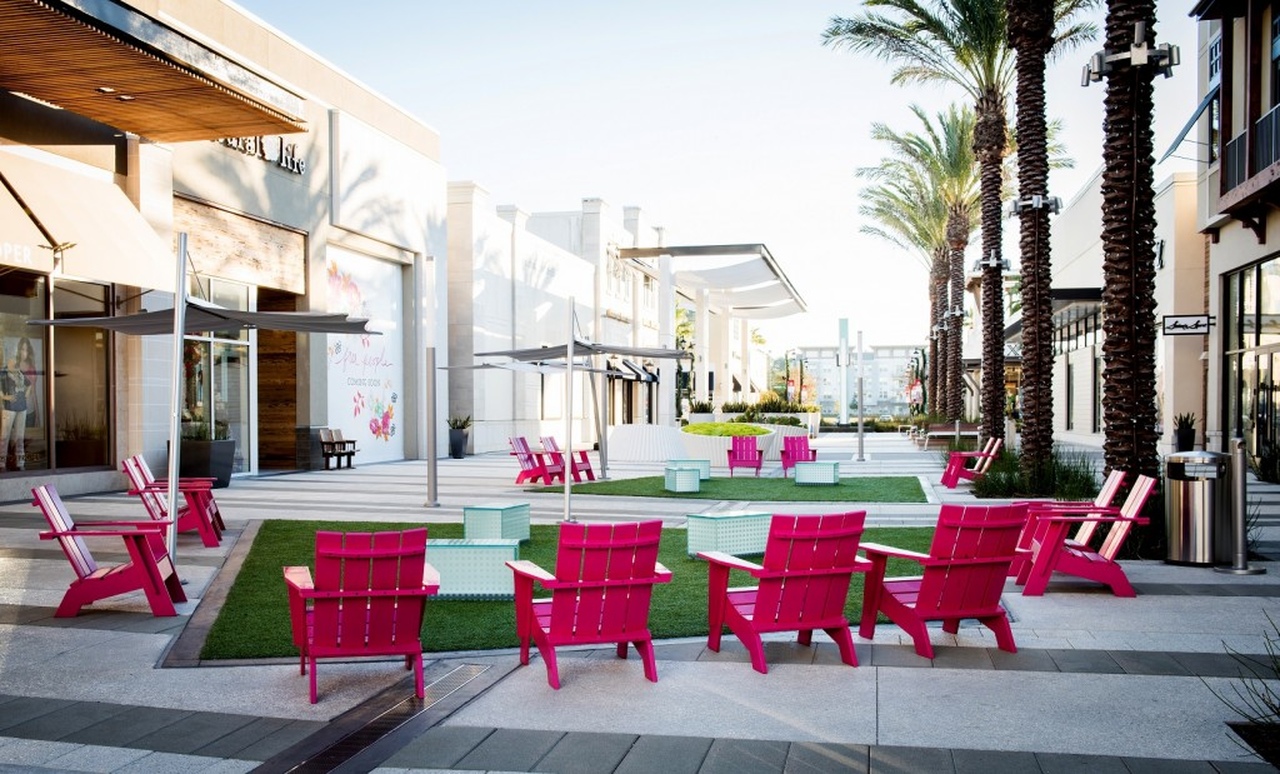 outdoor lounge 5